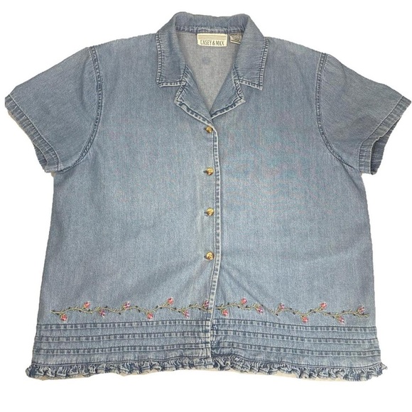 Tops - Casey and Max chambray embroidered top